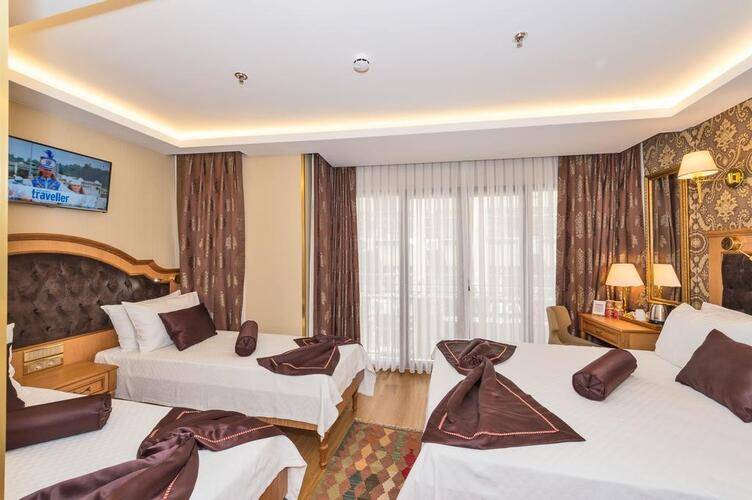 Aprilis Gold Hotel