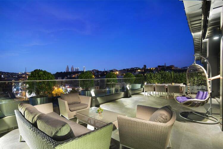Doubletree By Hilton Istanbul Piyalepasa