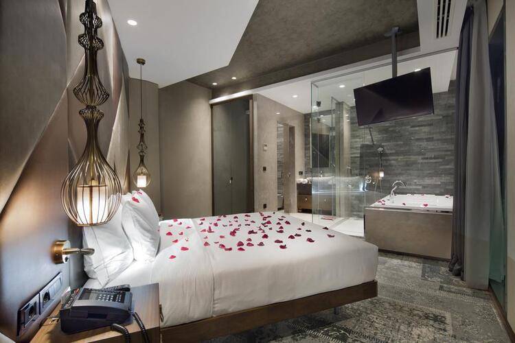 Doubletree By Hilton Istanbul Piyalepasa