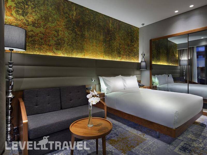 Фотография Doubletree By Hilton Istanbul Piyalepasa