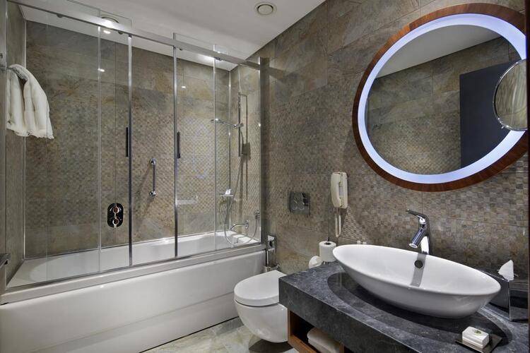 Doubletree By Hilton Istanbul Piyalepasa