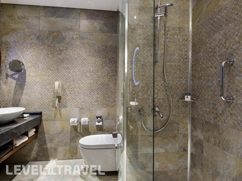 Фотография Doubletree By Hilton Istanbul Piyalepasa