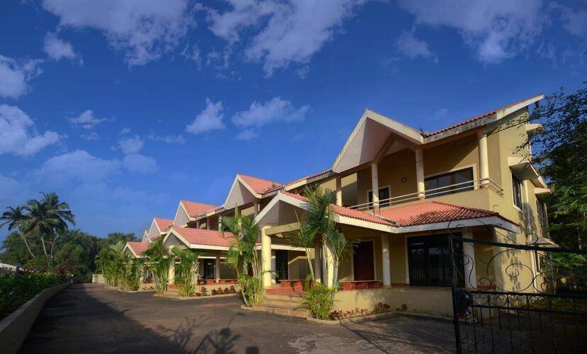 Treehouse Blue Villas