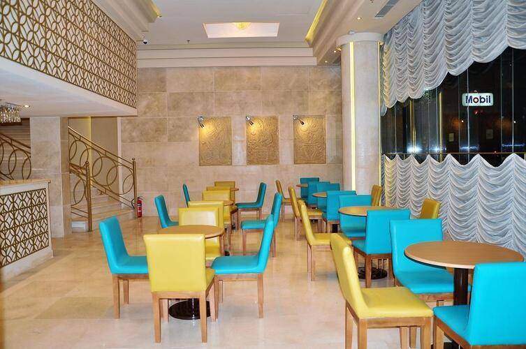 Cleopatra Hotel