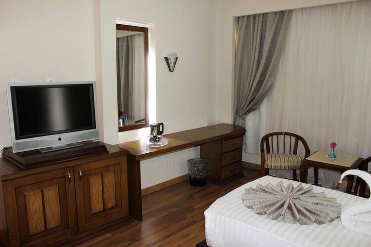 Cleopatra Hotel