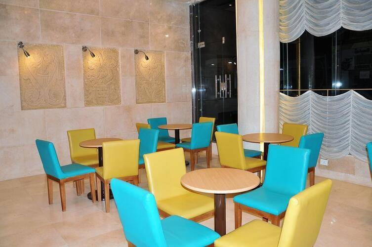 Cleopatra Hotel