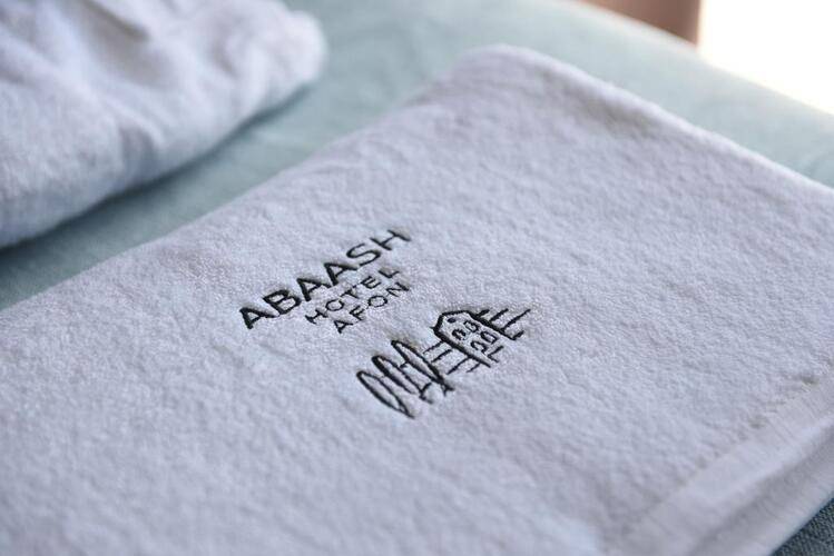 Abaash