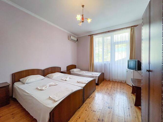 Отель Eliza Hotel