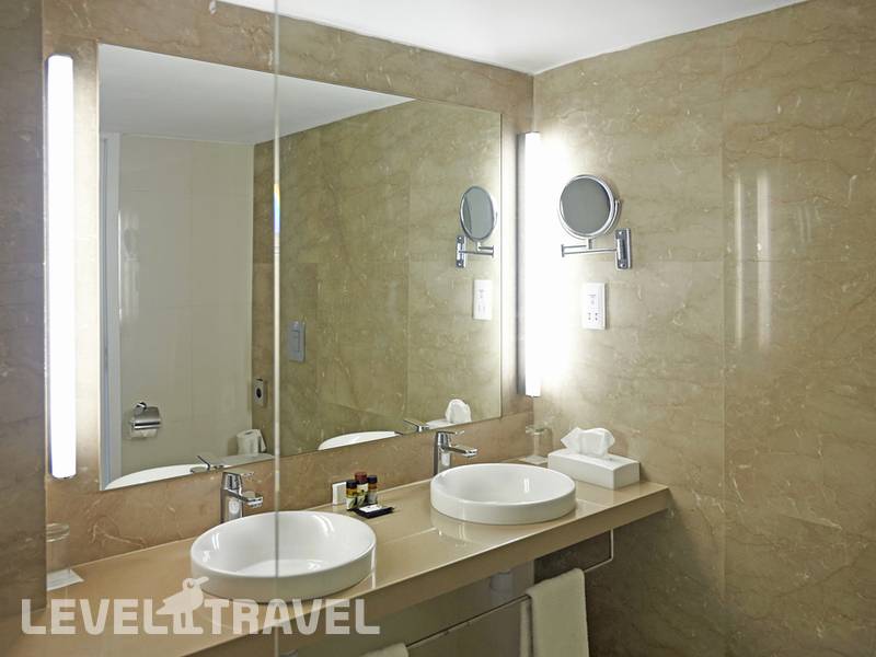 Фотография Sunrise Jade (Adults Only 14+)