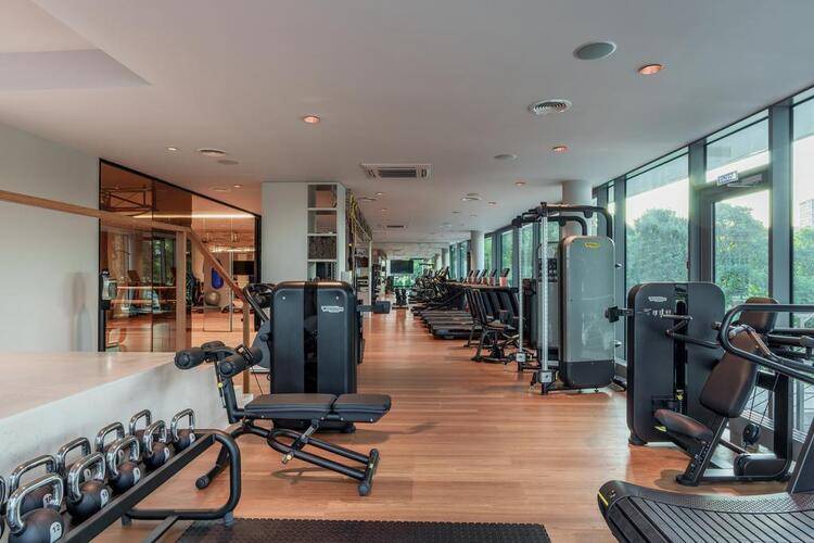 Crystal House Suites & Spa