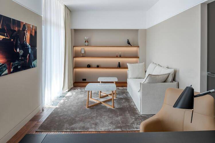 Crystal House Suites & Spa