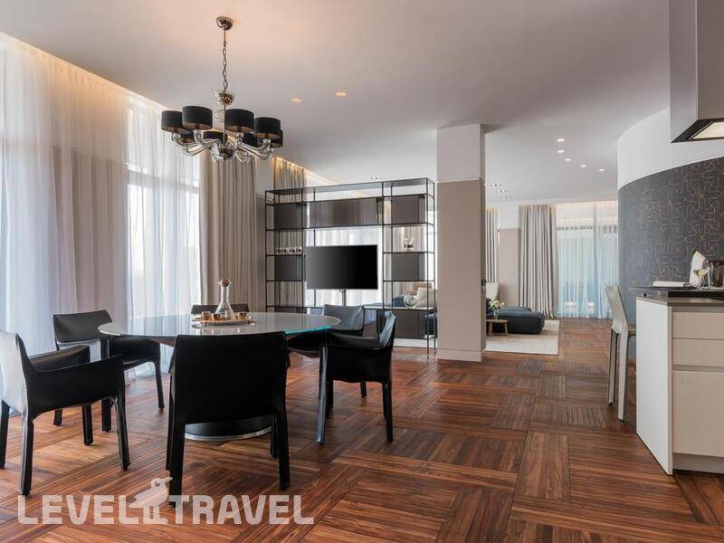 Фотография Crystal House Suites & Spa Фотография Crystal House Suites & Spa