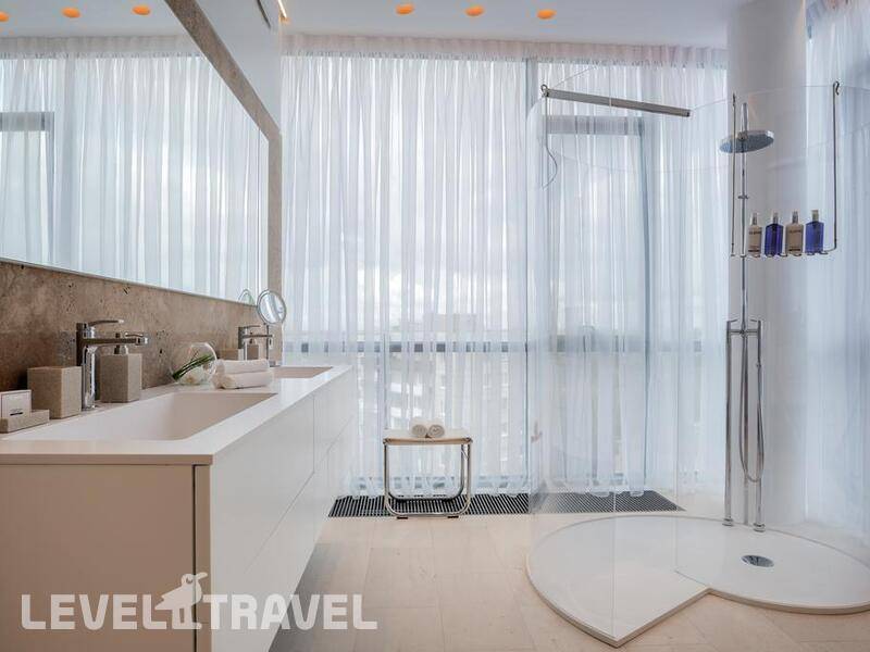 Фотография Crystal House Suites & Spa Фотография Crystal House Suites & Spa