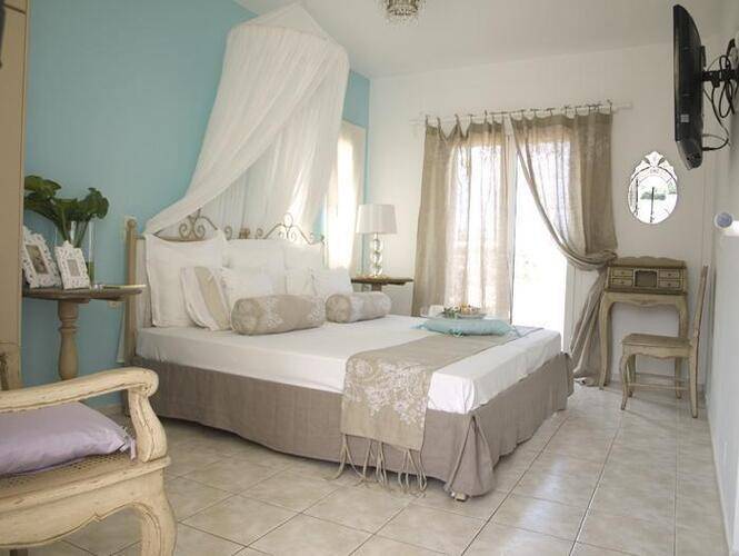 Sun Village Malia Boutique