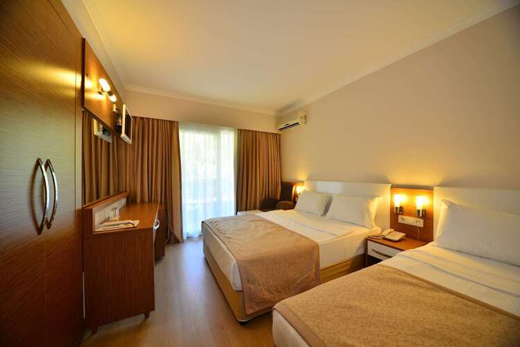 Annabella Park Hotel