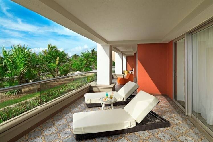 Hard Rock Hotel Riviera Maya Hacienda (Family Section)