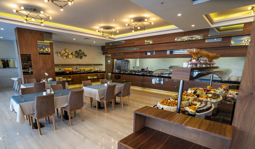 Campus Hill Hotel