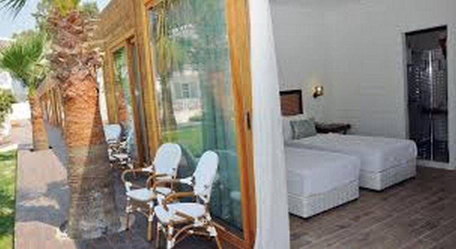 Risus Aqua Beach Resort Hotel