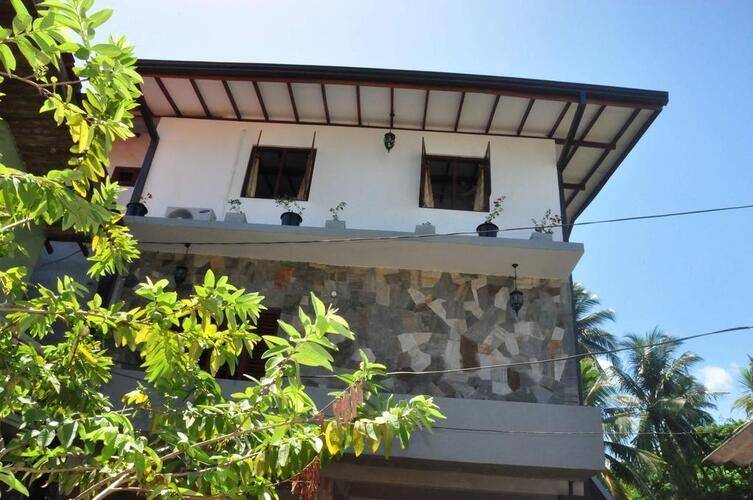 Asantha Guesthouse