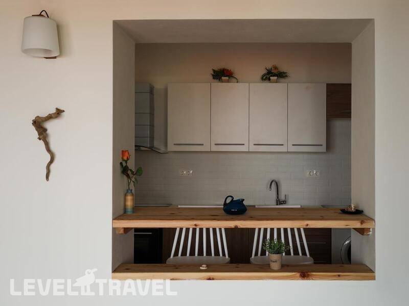 Фотография Ekati Mare Suites & Villas