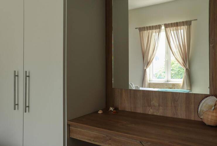 Ekati Mare Suites & Villas