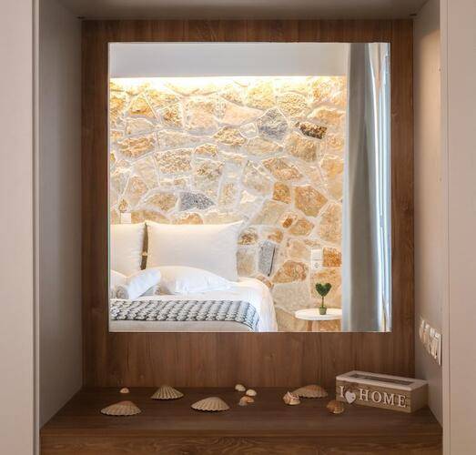 Ekati Mare Suites & Villas