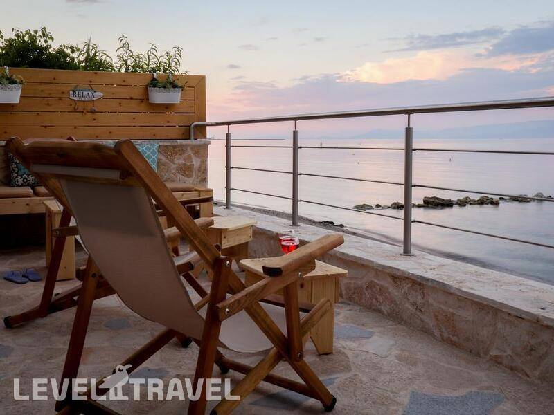 Фотография Ekati Mare Suites & Villas Фотография Ekati Mare Suites & Villas
