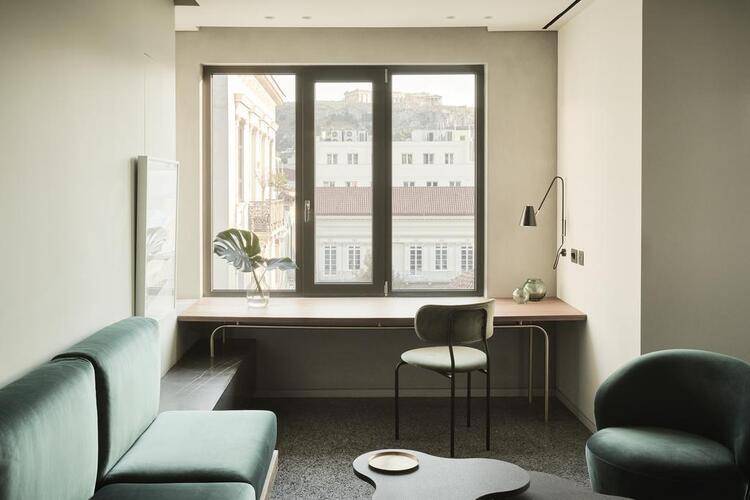 Perianth Hotel