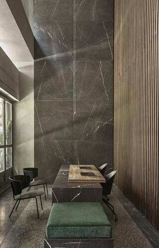 Perianth Hotel