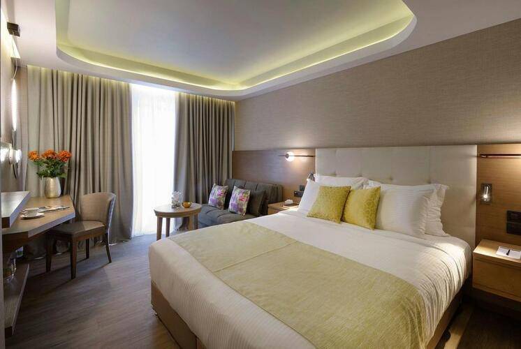 Wyndham Athens Residence