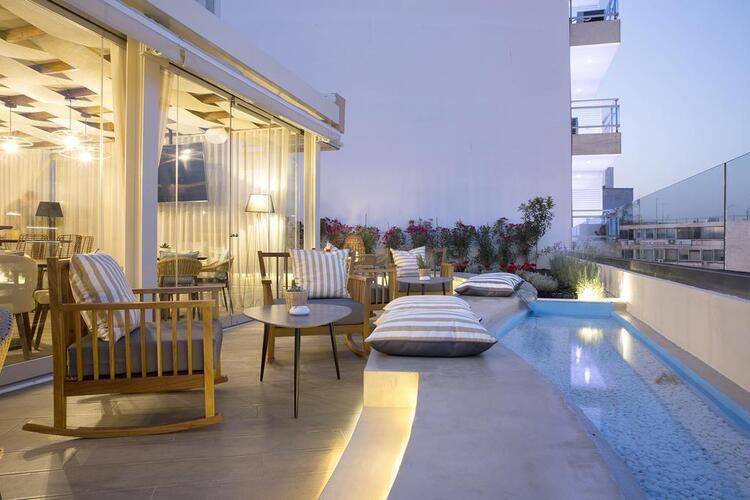 Wyndham Athens Residence