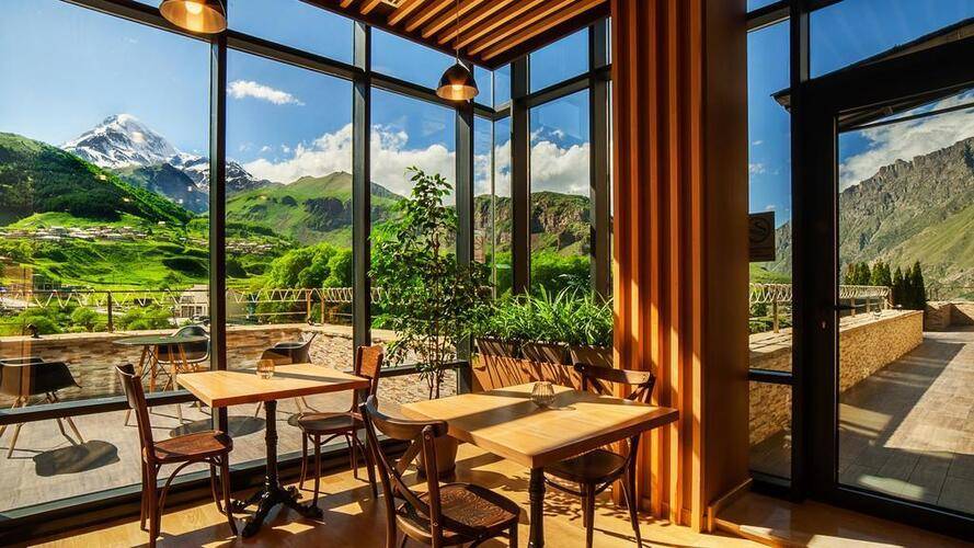 Porta Caucasia Kazbegi