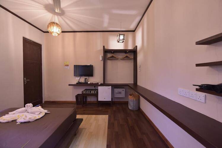 Holiday Village Retreat