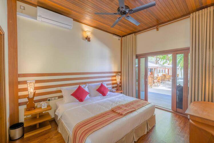 Araamu Holidays & Spa