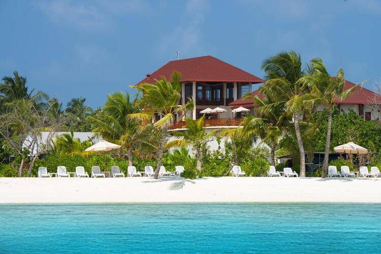 Araamu Holidays & Spa
