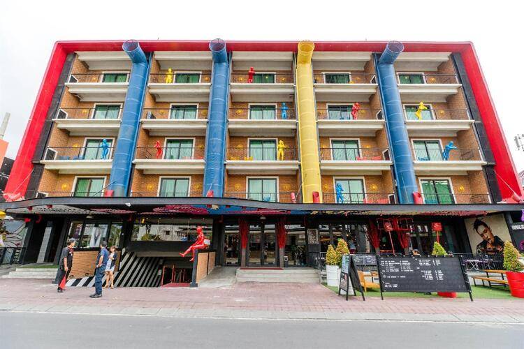 Dash Hotel Seminyak