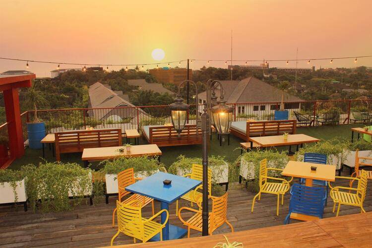 Dash Hotel Seminyak
