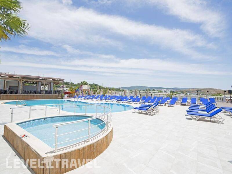 Фотография Smart Holiday Hotel Bodrum (Ex. Costa Akkan Suites)