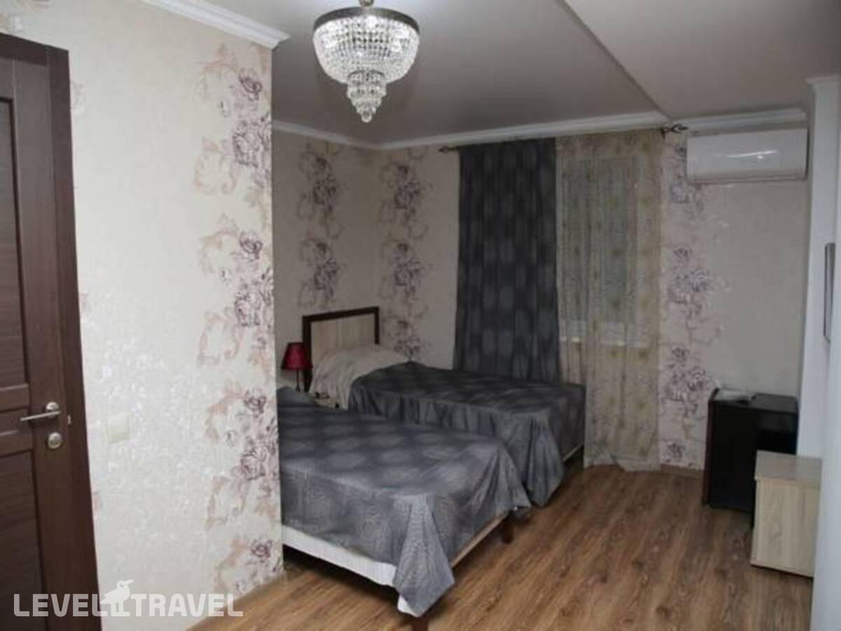 Изображение отеля 8