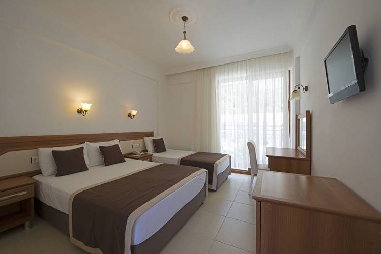 Belcekum Beach Hotel