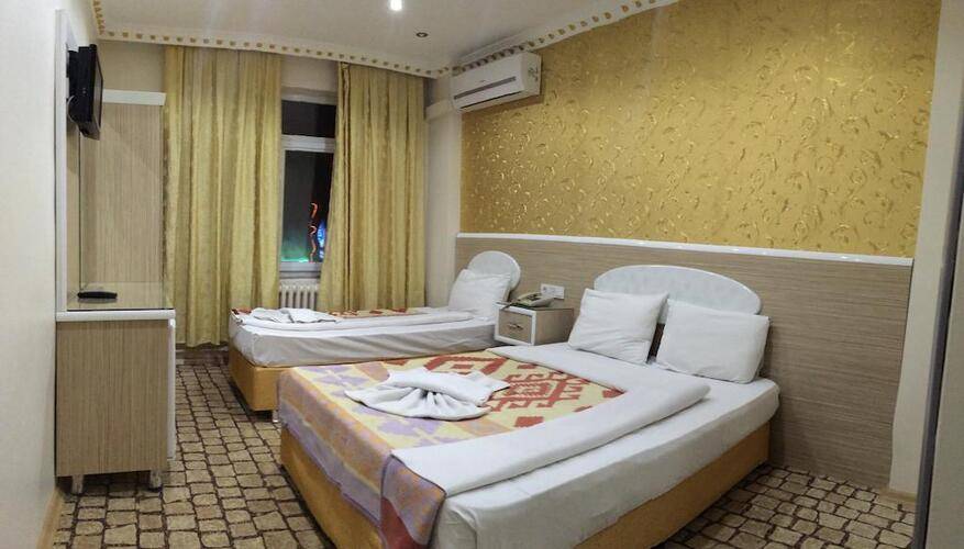 Grand Oral Hotel