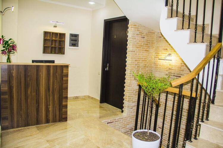 Dcorner Hotel