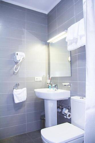 Dcorner Hotel