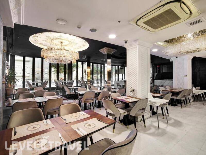 Фотография White Monarch Hotel