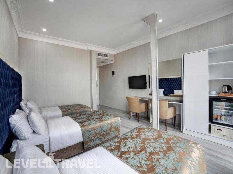 Фотография White Monarch Hotel
