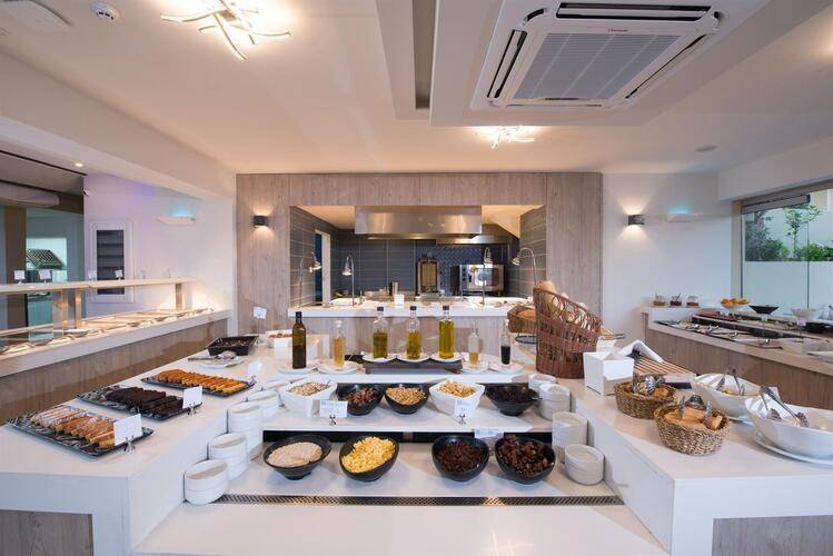 Chc Imperial Palace (Adults Only 16+)