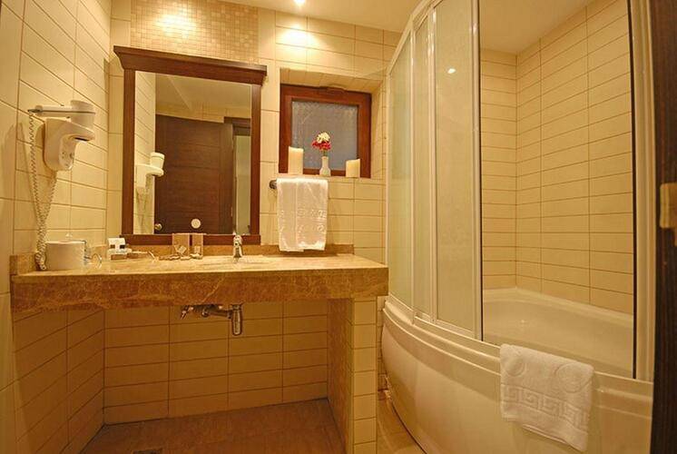 Tourist Hotel