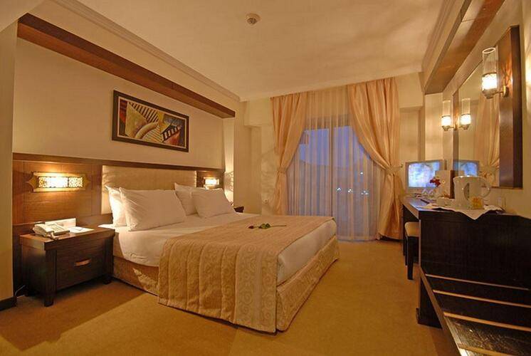 Tourist Hotel