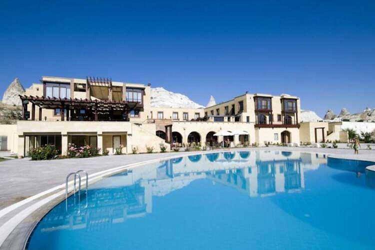 Tourist Hotel