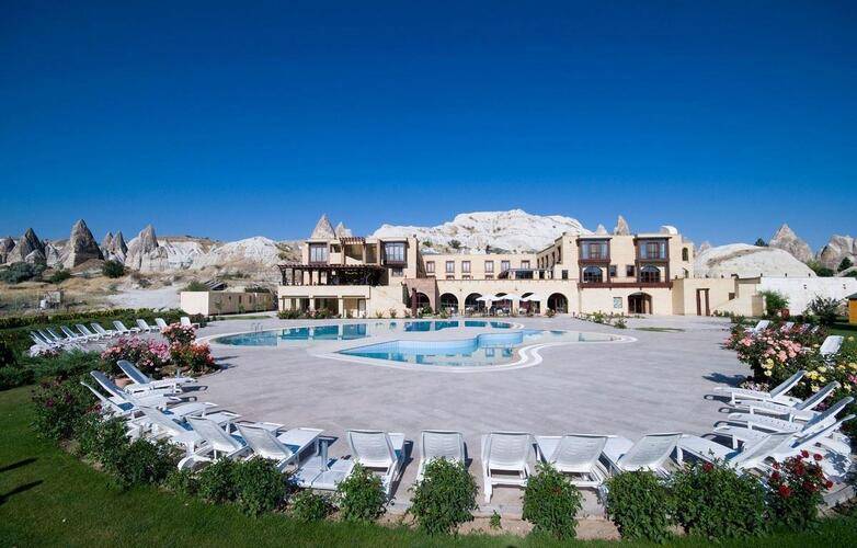 Tourist Hotel